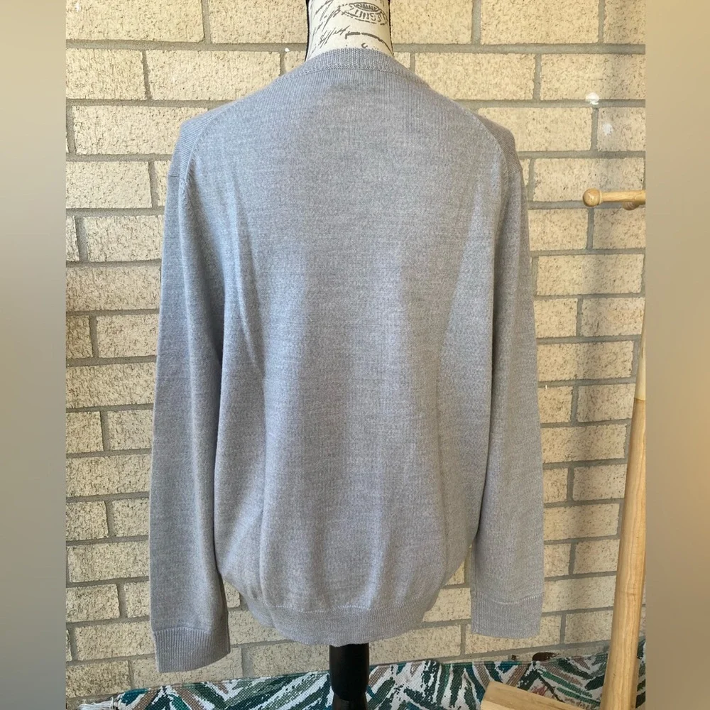 J Crew 100% Wool Gray V Neck Sweater
